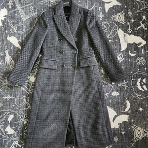 Club Monaco Women's Black and Gray Trench Coat